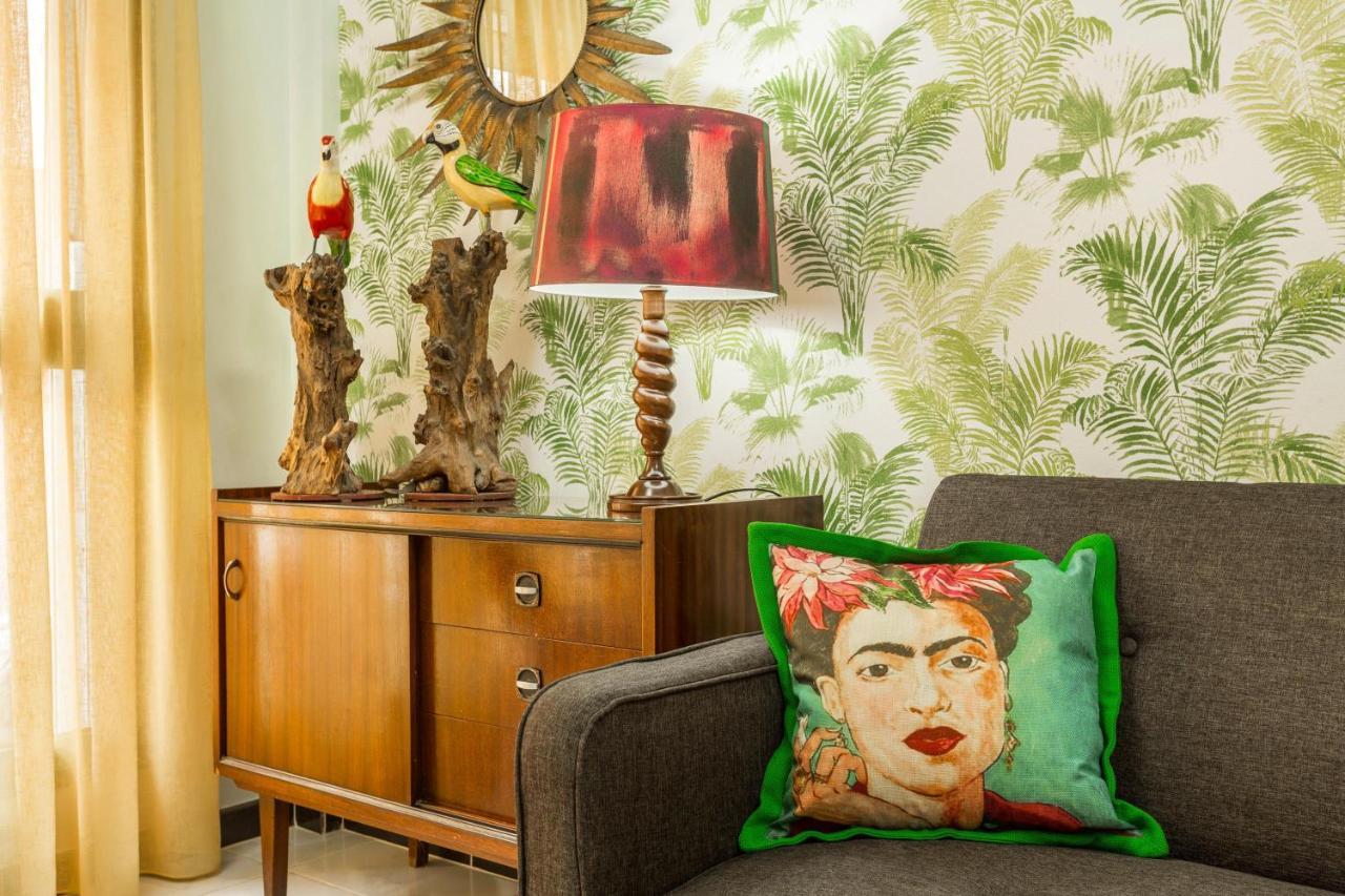 Flamingo Rosa Apartment Аринага Екстериор снимка